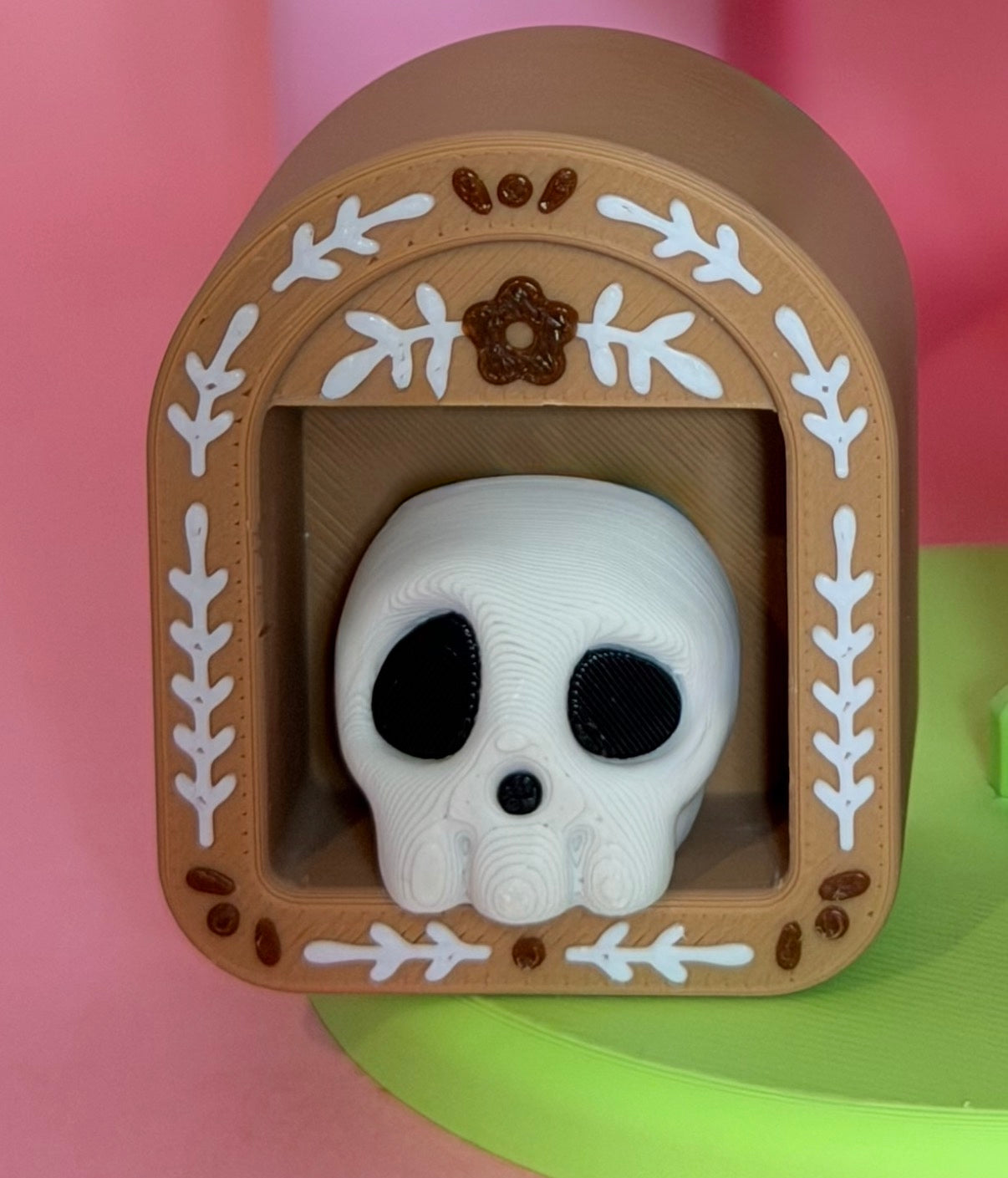 Skull Mini Book Nook Clicker