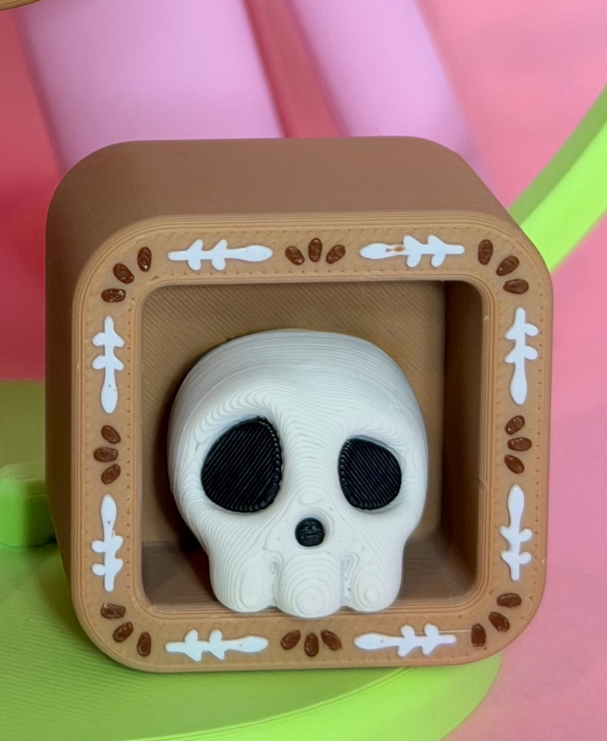 Skull Mini Book Nook Clicker